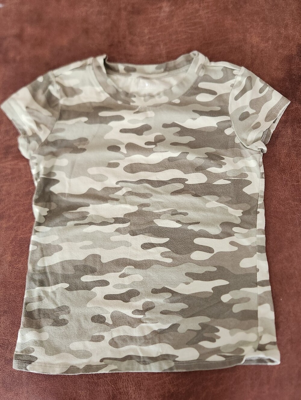 Ultra Flirt Girls' Neutral Camo Short Sleeve Tee in Green and Tan